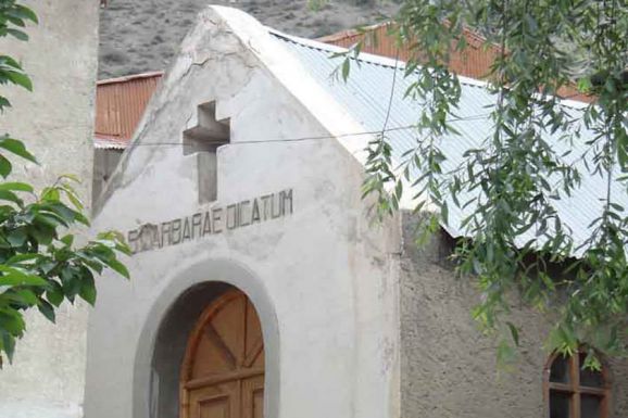 کلیسای سرخ آباد مازندران