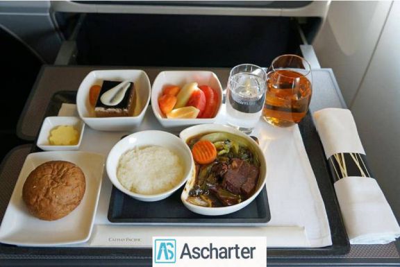 غذاهای داخل هواپیما
