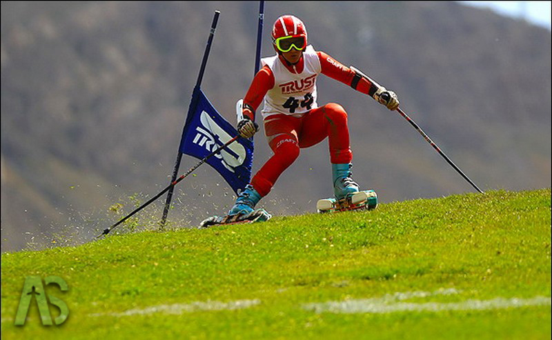 پیست اسکی جنگل فندقلو