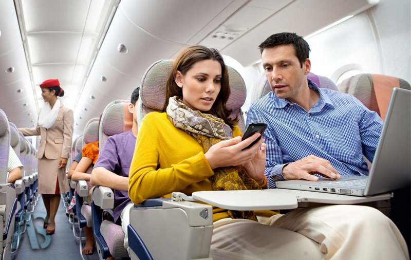 توصیه های زمان سفر طولانی با هواپیما