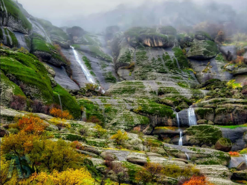 مخمل کوه خرم آباد