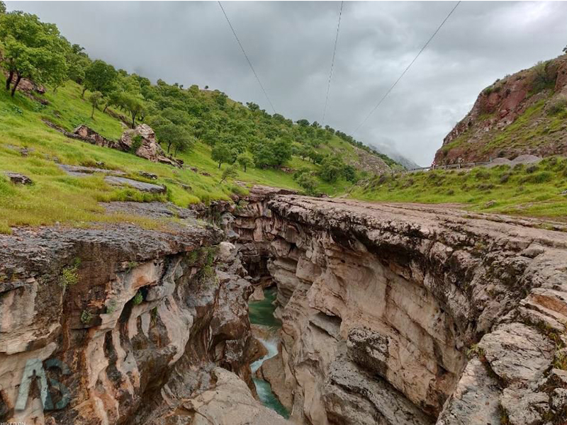 تنگه رازیانه ایلام