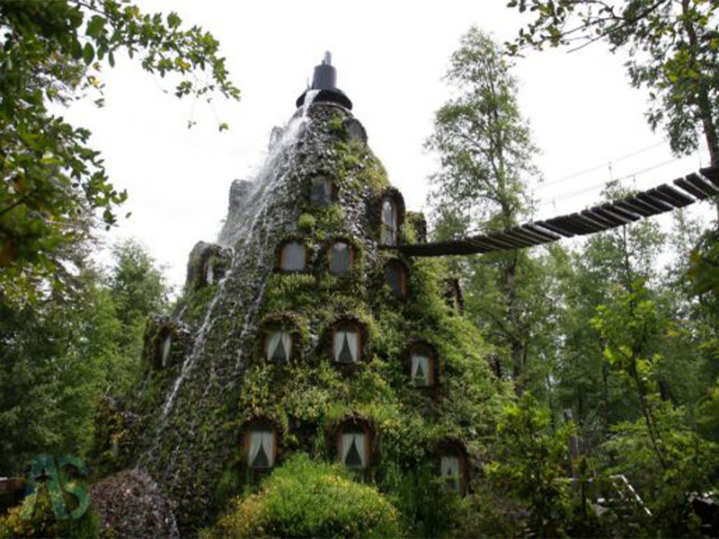 هتل كوه جادويي در شيلي