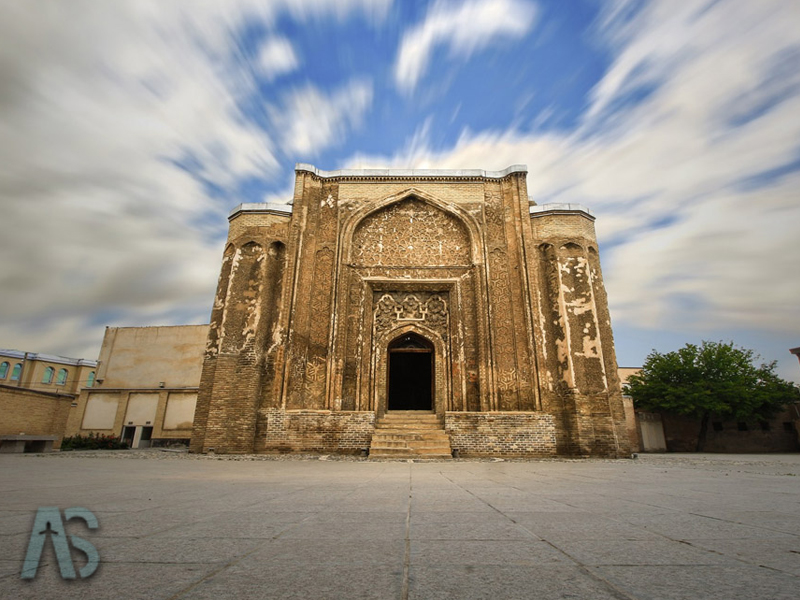 گنبد علویان