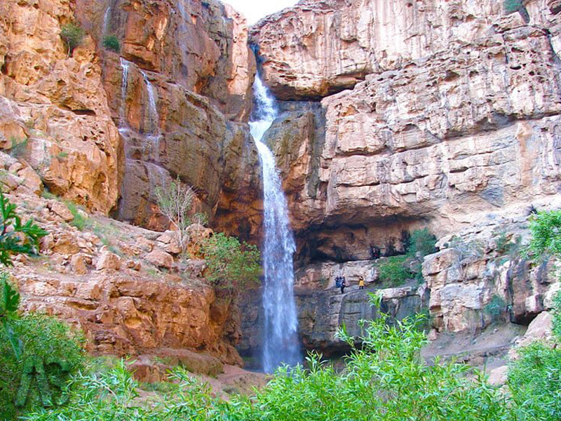 اقامت در شهرستان تفت