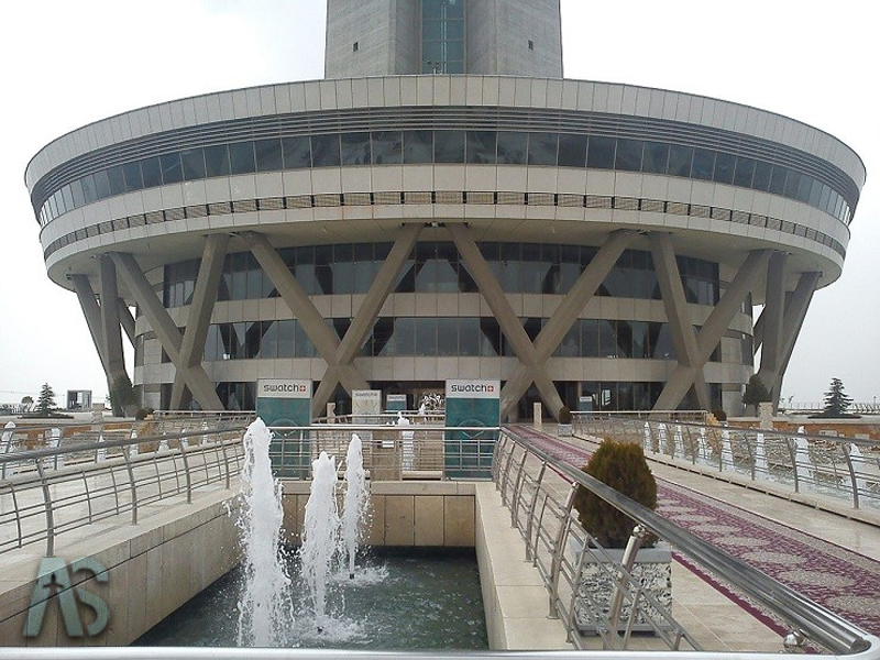 ساختمان پای برج میلاد لابی