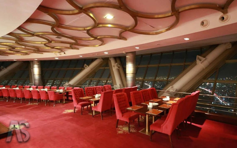 رستوران گردان برج میلاد