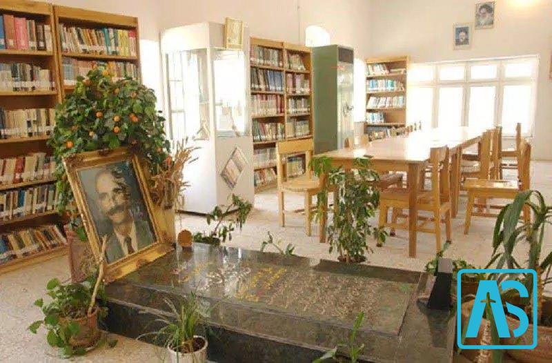 کتابخانه استاد کامبوزیا