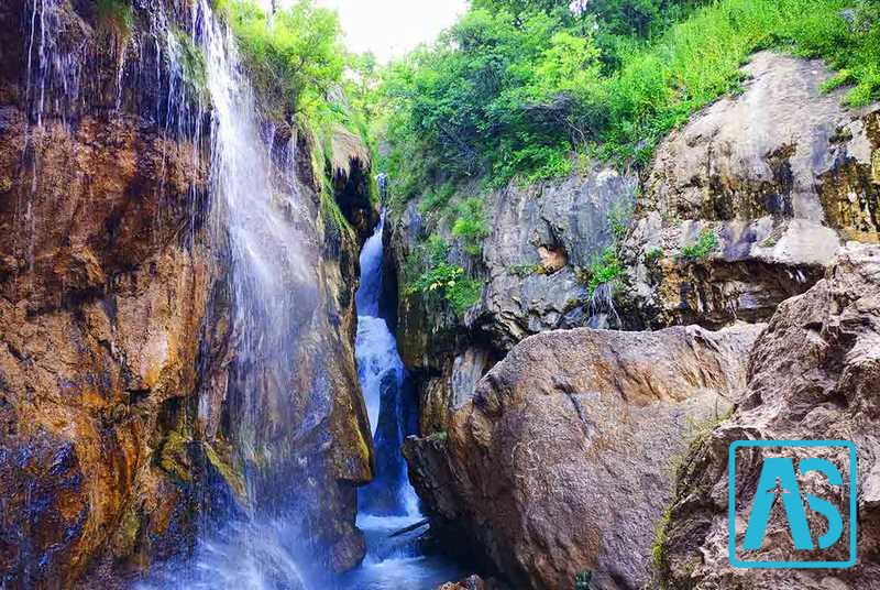 آبشار گل آخور