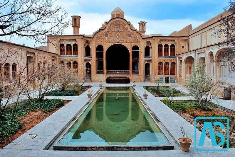 مسیر دسترسی به خانه بروجردی های کاشان