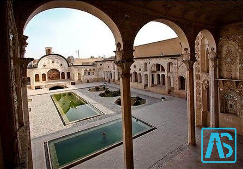 هزینه بازدید از خانه تاریخی بروجردی ها کاشان