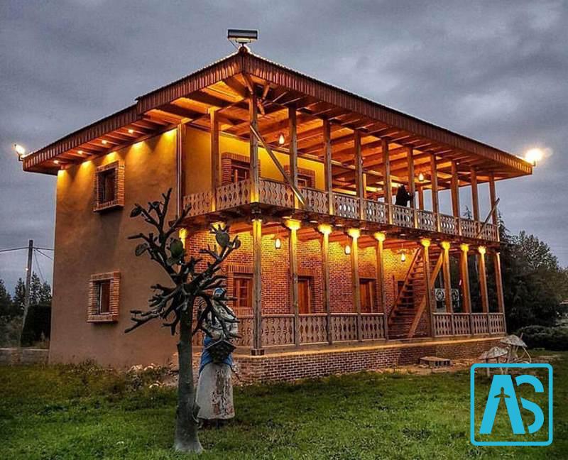 اقامت در صومعه سرا