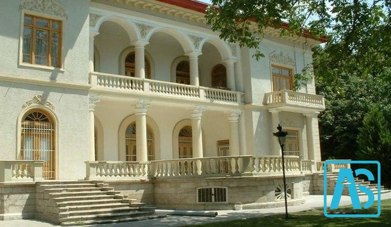 موزه آبگینه تهران