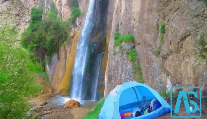 آبشار شاهان دشت