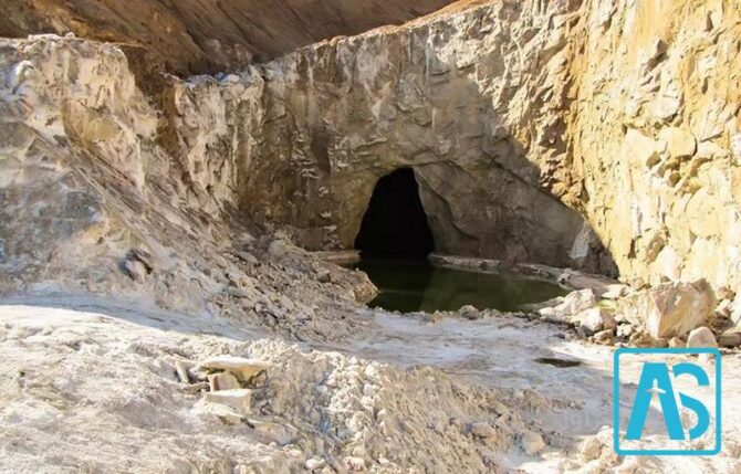 غار نمکی سهولان