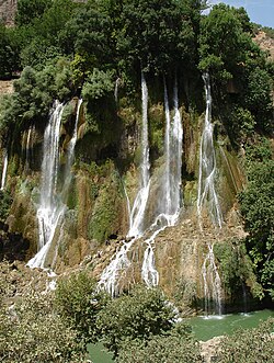 آبشار بیشه لرستان یکی از خنک ترین شهرهای ایران در تابستان